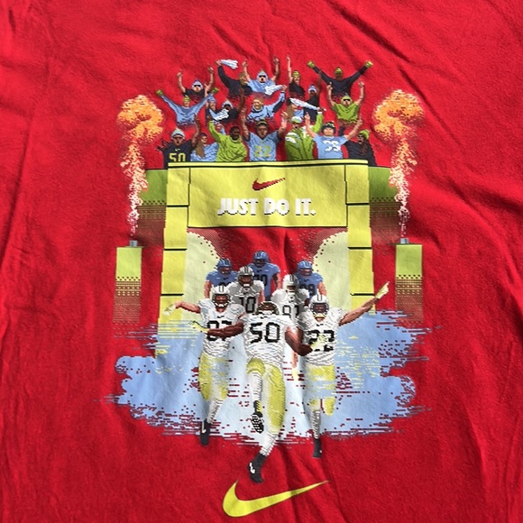 Big boys Nike tees - Picture 3 of 7